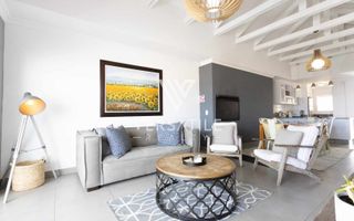 2 Bedroom House To Rent in Dolphin Beach