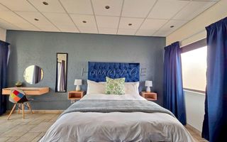 4 Bedroom House For Sale in Long Beach