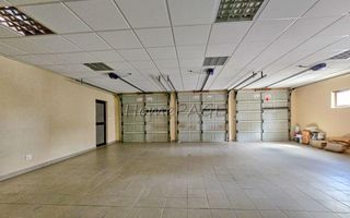 4 Bedroom House For Sale in Long Beach