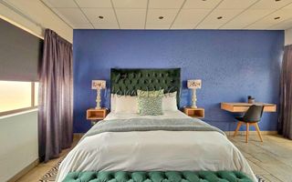 4 Bedroom House For Sale in Long Beach