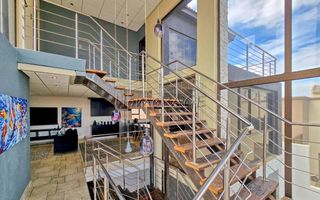 4 Bedroom House For Sale in Long Beach