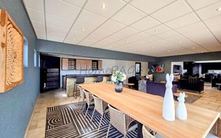 4 Bedroom House For Sale in Long Beach