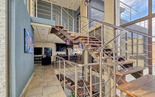 4 Bedroom House For Sale in Long Beach