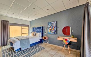 4 Bedroom House For Sale in Long Beach