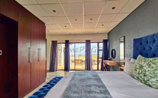 4 Bedroom House For Sale in Long Beach