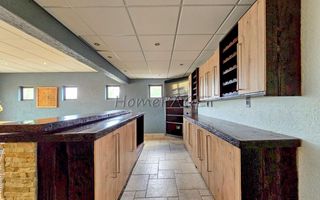 4 Bedroom House For Sale in Long Beach