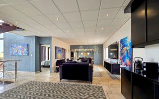 4 Bedroom House For Sale in Long Beach