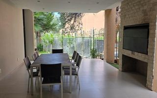 4 Bedroom House For Sale in Windhoek South, Windhoek