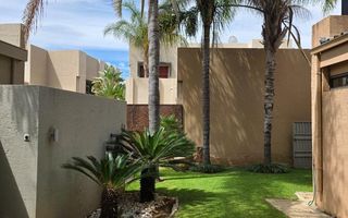 4 Bedroom House For Sale in Windhoek South, Windhoek