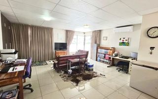 2 Bedroom Apartment For Sale in Eros, Windhoek