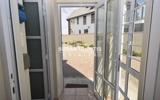 4 Bedroom House For Sale in Hage Heights, Swakopmund