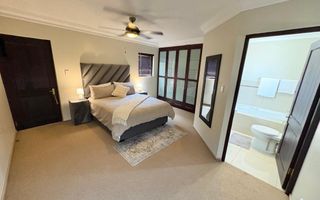 3 Bedroom House For Sale in Long Beach