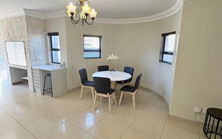 3 Bedroom House For Sale in Long Beach