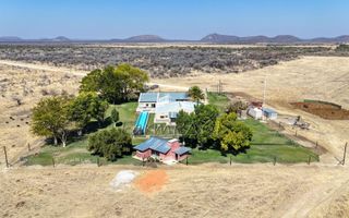 4 Bedroom Small Holding / Plot For Sale in Otavi
