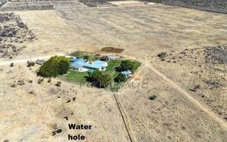 4 Bedroom Small Holding / Plot For Sale in Otavi