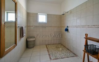 4 Bedroom Small Holding / Plot For Sale in Otavi