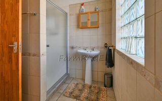 4 Bedroom Small Holding / Plot For Sale in Otavi