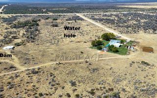 4 Bedroom Small Holding / Plot For Sale in Otavi