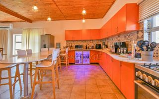 4 Bedroom Small Holding / Plot For Sale in Otavi