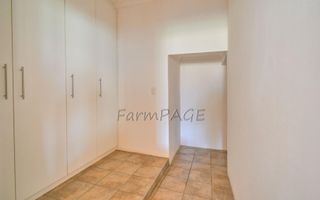 4 Bedroom Small Holding / Plot For Sale in Otavi