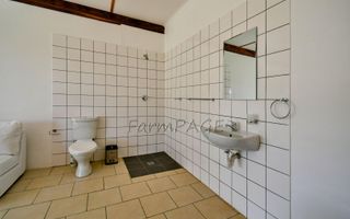 4 Bedroom Small Holding / Plot For Sale in Otavi