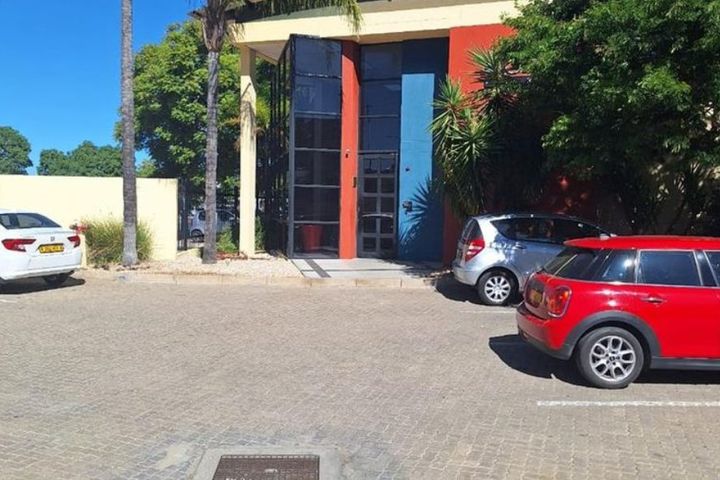 Office / Retail / Mixed Use To Rent in Windhoek Central, Windhoek