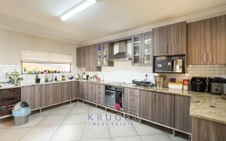 5 Bedroom House For Sale in Swakopmund Ext 22, Swakopmund