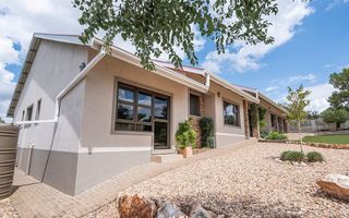 4 Bedroom House For Sale in Finkenstein, Windhoek