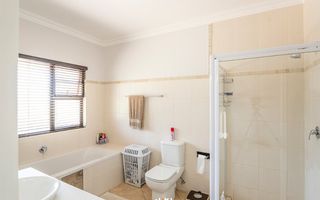 4 Bedroom House For Sale in Finkenstein, Windhoek