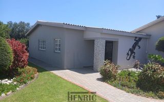 4 Bedroom House For Sale in Ocean View, Swakopmund