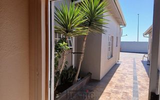 4 Bedroom House For Sale in Ocean View, Swakopmund