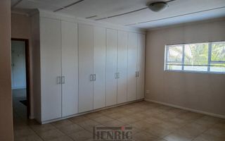 4 Bedroom House For Sale in Ocean View, Swakopmund