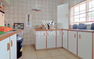 4 Bedroom House For Sale in Ocean View, Swakopmund
