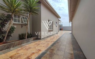 4 Bedroom House For Sale in Ocean View, Swakopmund