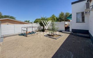 Office / Retail / Mixed Use For Sale in Windhoek West, Windh...