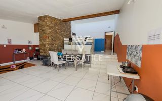 Office / Retail / Mixed Use For Sale in Windhoek West, Windh...