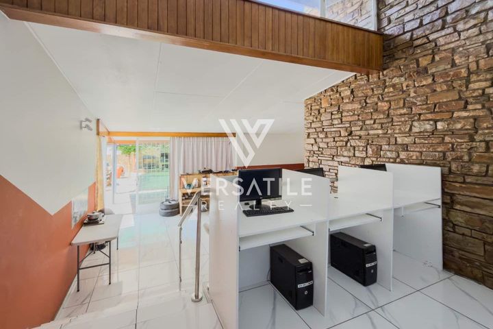 Office / Retail / Mixed Use For Sale in Windhoek West, Windhoek