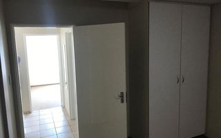 2 Bedroom Apartment For Sale in Pioneerspark, Windhoek