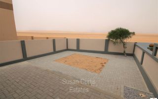 3 Bedroom House To Rent in Long Beach