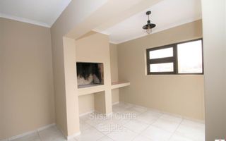 3 Bedroom House To Rent in Long Beach