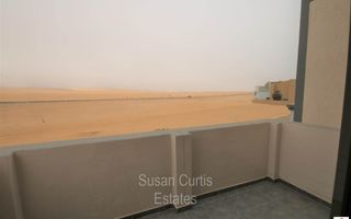 3 Bedroom House To Rent in Long Beach