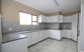 3 Bedroom House To Rent in Long Beach