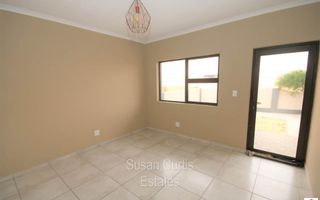 3 Bedroom House To Rent in Long Beach