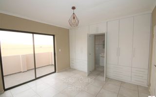 3 Bedroom House To Rent in Long Beach