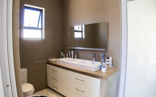 5 Bedroom House For Sale in Kleine Kuppe, Windhoek