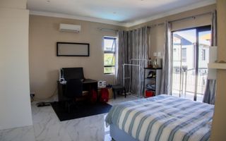 5 Bedroom House For Sale in Kleine Kuppe, Windhoek