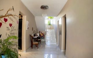5 Bedroom House For Sale in Kleine Kuppe, Windhoek