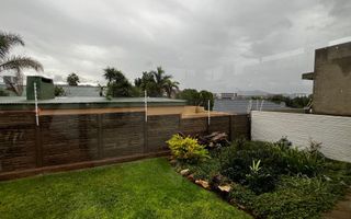 6 Bedroom House For Sale in Olympia, Windhoek