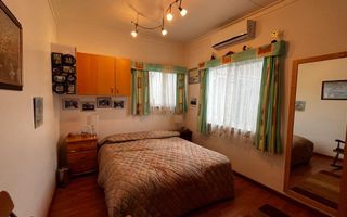 6 Bedroom House For Sale in Olympia, Windhoek