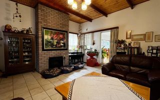 6 Bedroom House For Sale in Olympia, Windhoek